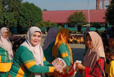 Menumbuhkan Karakter Pada Siswa, SDN 4 Merapi Barat Gelar Jumat Berbagi