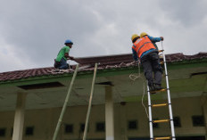 Semarak Kemerdekaan! PLN Hadirkan Energi Surya untuk Sekolah Terpencil, di Kabupaten Sarolangun
