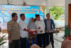 Ramadhan Berbagi, SMP Negeri 1 Lahat Selatan Salurkan Paket Sembako kepada Kaum Dhuafa dan Siswa