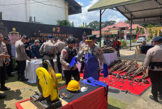 Kapolres Lahat Menghadiri dan Melaksanakan Pemusnahan Senpira Ilegal, Hasil Ops Senpi Musi 2025