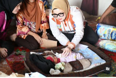 Wabup Banyuasin Apresiasi Warga yang Rawat Bayi Telantar di Desa Talang Ipuh