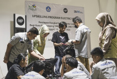 Program Electric Vehicle Support PLN UID S2JB Raih Penghargaan Dari Dinas Pendidikan Provinsi Sumatera Selatan