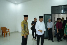 Bupati Bursah Zarnubi Resmikan Kantor Camat Gumay Ulu, Tegaskan Kualitas Layanan