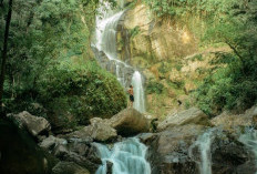 Dikelilingi Hutan Tropis, Air Terjun Lubuak Hitam, Cocok Tempat Mencari Ketenangan