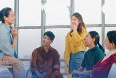 Zodiak yang Selalu Jadi Tempat Curhat, Siapa Aja Mereka? 