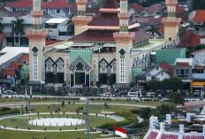 Tidak Hanya Memperindah Kota, Masjid Agung Kota Tegal, Berperan Penting Dalam Kehidupan Sosial