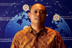 Duduk Berdiri Oleh: Dahlan Iskan