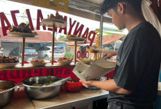Harga Plastik Melonjak Dratis, Pedagang UMKM Menjerit