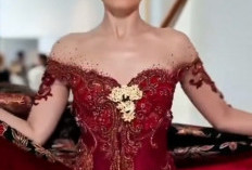 Selebriti Asal Indonesia Cinta Laura Tampil Memukau di Festival Film Kan 2025
