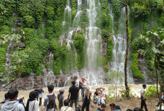 Waw ! Air Terjun Curup Maung di Lahat Membludak Pengunjung