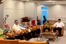 Bupati Bursah Zarnubi Temu Menteri Pertanian, Dukung Percepatan Pengembangan Sektor Perkebunan