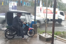 Musim Hujan Omset Ojek Bentor Menurun