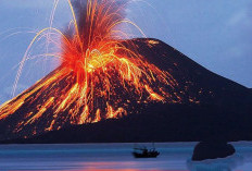 Inilah Gunung Anak Krakatau Yang Menjadi Kekuatan Alam
