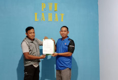 Dian Kumpulkan Formulir Pendaftaran Bakal Calon Ketua PWI Lahat