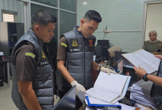 Tim Penyidik Kejari Lahat Geledah Kantor KONI dan Dispora