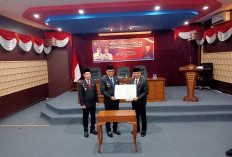Fauzan Resmi Serahkan Jabatan Bupati ke Joncik