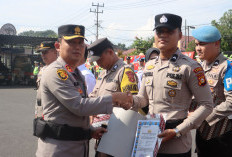 Polres Lahat Gelar Sertijab Wakapolres dan Kasat Intelkam, Kapolres Berikan Penghargaan 