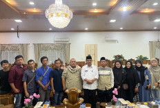 Bupati Bursah Buka Puasa Bersama dengan Media Lahat Pos, Pagar Alam Pos dan Rakyat Empat Lawang 