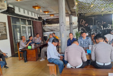 Kasat Lantas Empat Lawang Gelar Coffee Morning Bersama PWI di Cyber Café