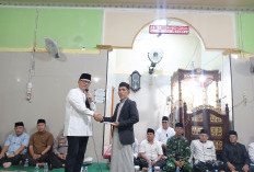 Tebar Berkah Ramadhan, H. Joncik Muhammad Salurkan Rp10 Juta untuk Setiap Masjid yang Dikunjungi