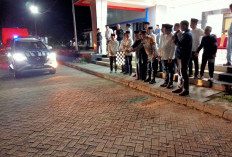 Pj Bupati Empat Lawang Lepas Pawai Takbir Keliling 