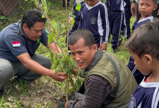 Perkenalkan Menanam Pohon Kepada Anak Didik TK Lahat