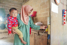 PLN UID S2JB Kembali Nyalakan 136 Sambungan Listrik Gratis Melalui Program Light Up The Dream