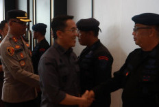 BKO Sat Brimopda Kawal Pengantaran Kotak Hasil Rekapitulasi Penghitungan Suara Pemilihan Gubernur Sumsel