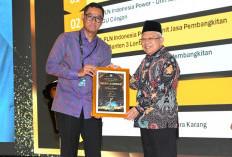 2 Tahun Berturut-turut Darmawan Prasodjo Raih Green Leadership Utama Award,PLN Borong 20 Proper Emas KLHK 2023