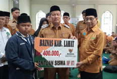 Baznas Lahat Distribusikan Program Lahat Cerdas Kepada 431 Pelajar 