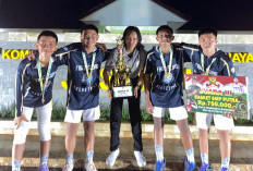 Kembali Toreh Prestasi, SMP 2 Lahat Raih Juara Lomba Basket