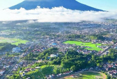 Terkenal Keindahan Alam, Bukit Ambacang Sumatera Barat Tempat Yang Cocok Menikmati Panorama Alam