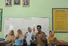 Mantap! SMP 3 Lahat Raih Juara 1 Lomba Baca Puisi