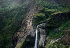 Selain Tempat Wisata, Air Terjun Penimbunan Lombok Juga Kaya Akan Nilai Ekologi dan Petualangan