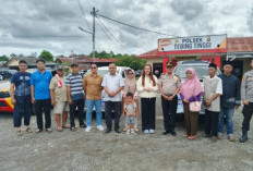IKM Empat Lawang Lepas Bantuan Kemanusiaan Gelombang III untuk Korban Bencana Alam