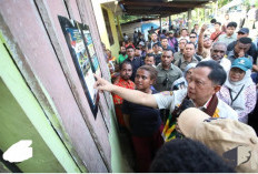 Mendagri Tito Karnavian Tinjau Program BSPS di Kampung Mosso, Papua