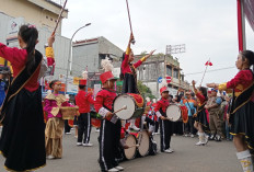 Tampil Memukau, Drumband SDN 12 Lahat Warnai Peringatan HUT ke-80 RI
