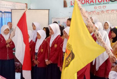 OSIS SMPN 8 Lahat Diminta Jadi Teladan dan Pembawa Prestasi