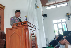 Jadi Khotib dan Imam Sholat Jumat, Kanit Polmas Ajak Jauh Minuman Keras, Judi, dan Narkoba
