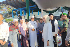 Wabup Sambut Kedatangan Jamaah Haji Kloter 18 Daerah Kabupaten Lahat