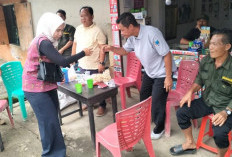 Anggota DPRD Lahat Tinjau Korban Kebakaran di Desa Tanjung Agung
