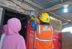 PLN UID S2JB Beri Tips Aman Menyalakan Listrik Pasca Rumah Terendam Banjir