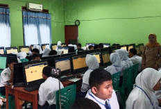 Siswa SMPN 3 Lahat Ikuti TKA Online, Kepsek Pastikan Tidak Ada Kendala