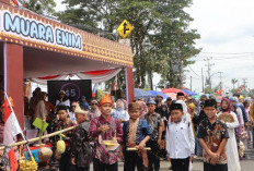 HUT Kabupaten Muara Enim Gelar Pawai Karnaval Budaya