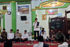 Safari Ramadhan Perdana, Bupati Joncik Sumbangkan Rp20 Juta untuk Masjid dan Pembangunan Jalan
