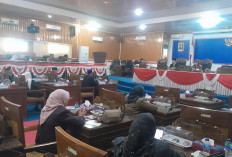 Lima Fraksi DPRD Empat Lawang Sepakat Setujui LKPJ 2025