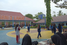 Peserta Didik SMAN 2 Lahat Refreshing Setelah Ujian