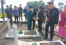 Ziarah Ke Taman Makam Pahlawan, Pj Bupati : Kedepankan Persatuan dan Kesatuan