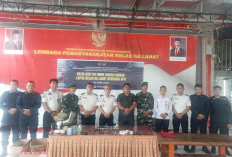 Petugas Lapas Kelas II A Lahat Jalani Tes Urine dan Razia Blok Hunian dalam Rangka Hari Bakti Pemasyarakatan
