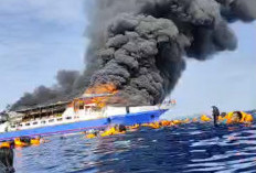 Tangis dan Teriakan Pecah Saat Kapal Motor Barcelona Dilalap Api di Sulut